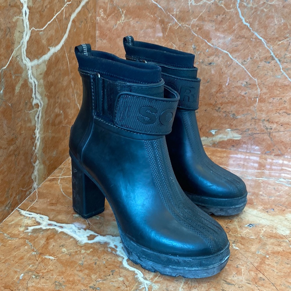 Sorel Boots - 100% waterproof